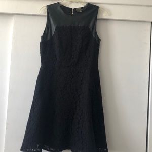 3for$15 Taylor black lace with pleather trim sz 6